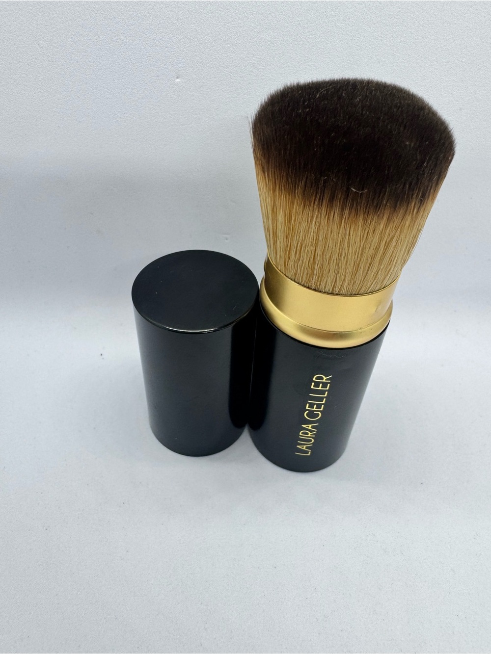 Laura Geller Black and Gold Retractable Kabuki Makeup Brush ‼️No Box‼️